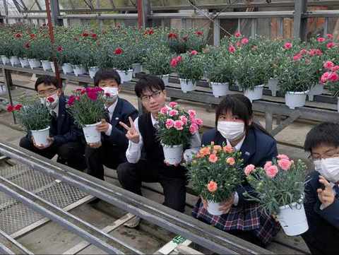 PXL_20260414_045816370_20260415130127